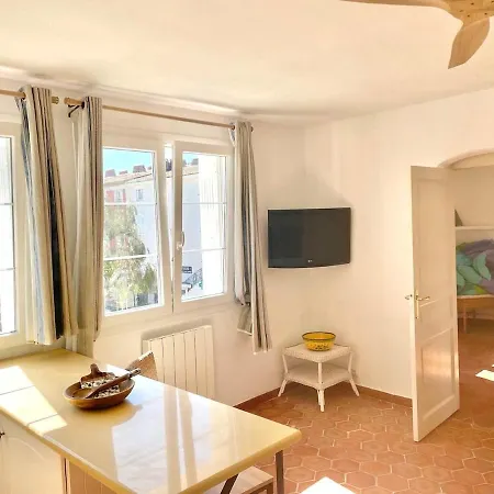 Apartman Les Pieds Dans L Eau *